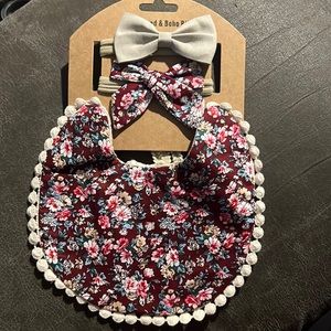 Boutique boho baby girl bib and bow 2 headband baby shower set vintage floral